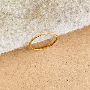 14k gold filled stacking ring size 7